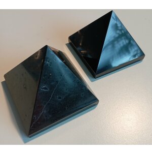Turmalin, Svart Pyramid
