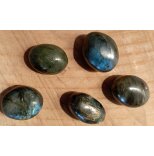 Labradorit, Cuddle sten