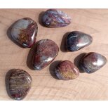 Pietersit, trumlad sten